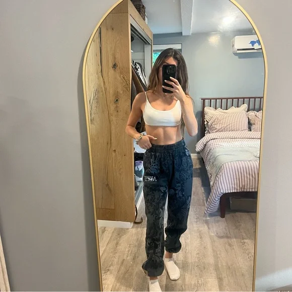 Nike Black Patterned Joggers - Picture 3 of 6